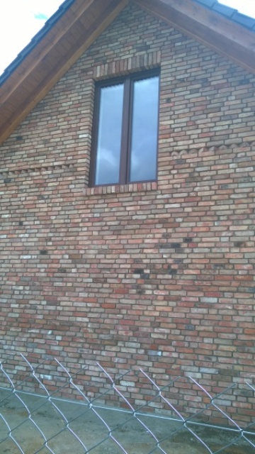 cegła rozbi&oacute;rkowa